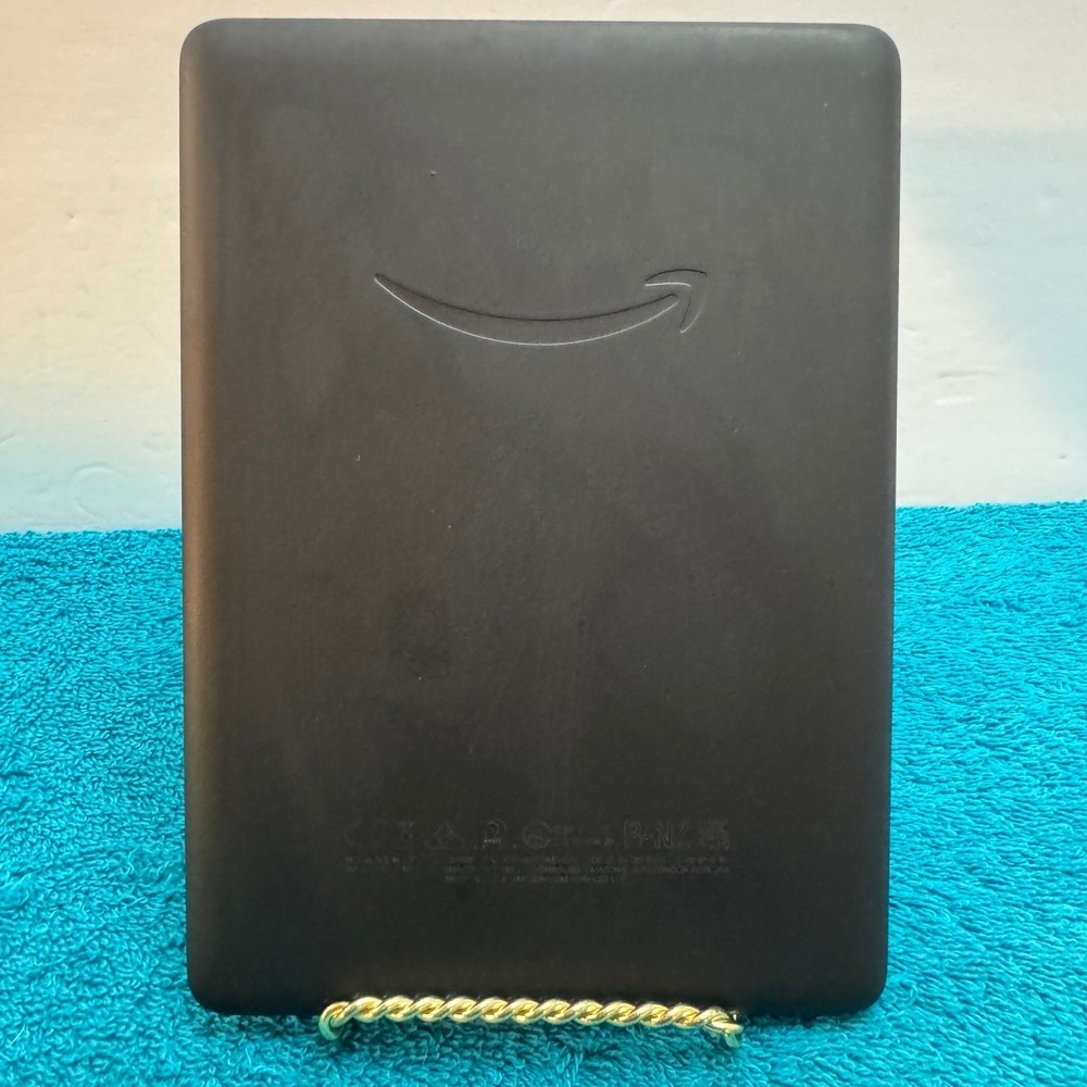 Amazon Kindle Paperwhite 11th Generation 16GB Black Wi-Fi E-Reader M2L3EK - Picture 3 of 13